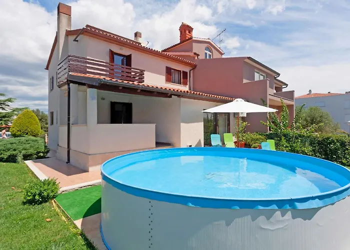 Nada In Vinkuran Semesterbostad